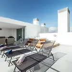 Апартаменты Penthouse Isabela Vistamar - Rooftop & Jacuzzi