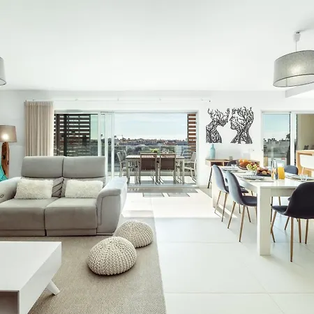 Penthouse Isabela Vistamar - Rooftop & Jacuzzi Apartment